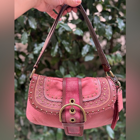 Coach Soho Punch Pink - Picture 1 of 13